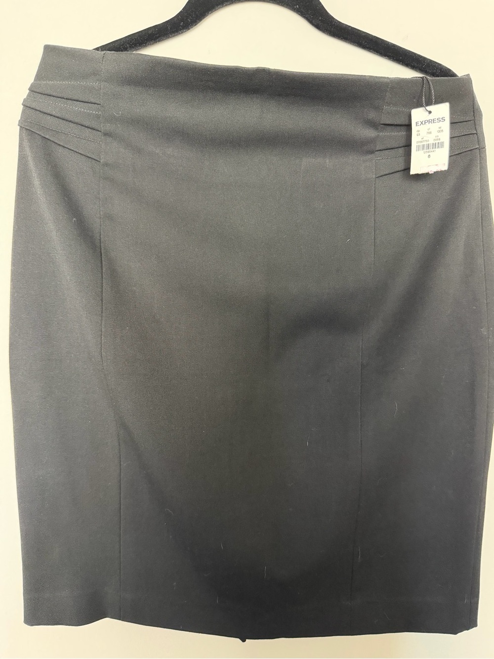 Express Black Pencil Skirt with Subtle Waist Pleats